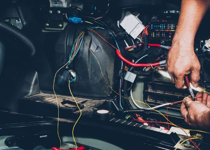 Diagnóstico de Falhas Elétricas no Carro em Uberlândia Diagnóstico de Falhas Elétricas no Carro em Uberlândia